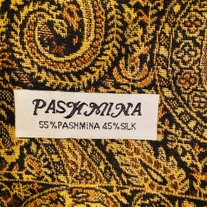Golden Paisley Pashmina